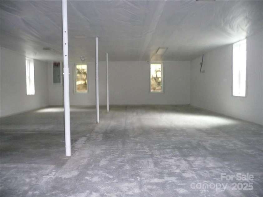 384 New River Heights, Boone, NC 28607.  MLS# CAR4304432, YatesRealty ID 2574. Basement