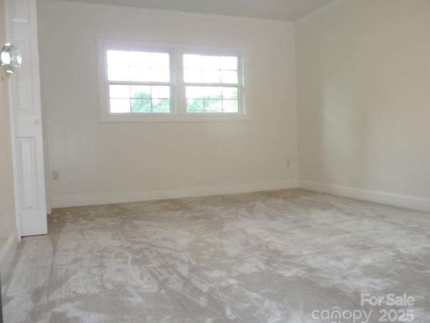 384 New River Heights, Boone, NC 28607.  MLS# CAR4304432, YatesRealty ID 2574. Bedroom 1