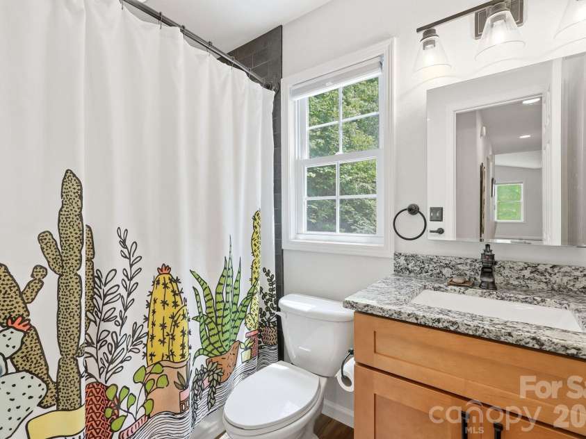302 Rich Mountain Road, Flat Rock, NC 28731.  MLS# CAR4379587, YatesRealty ID 25740. 