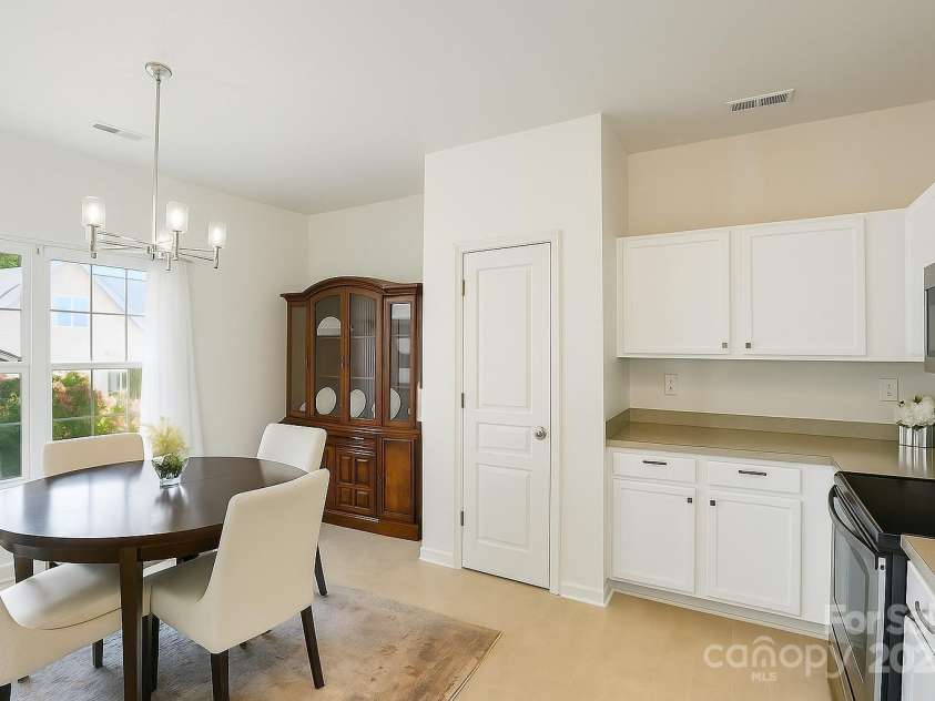 19416 Fridley Lane, Cornelius, NC 28031.  MLS# CAR4246079, YatesRealty ID 25742. 