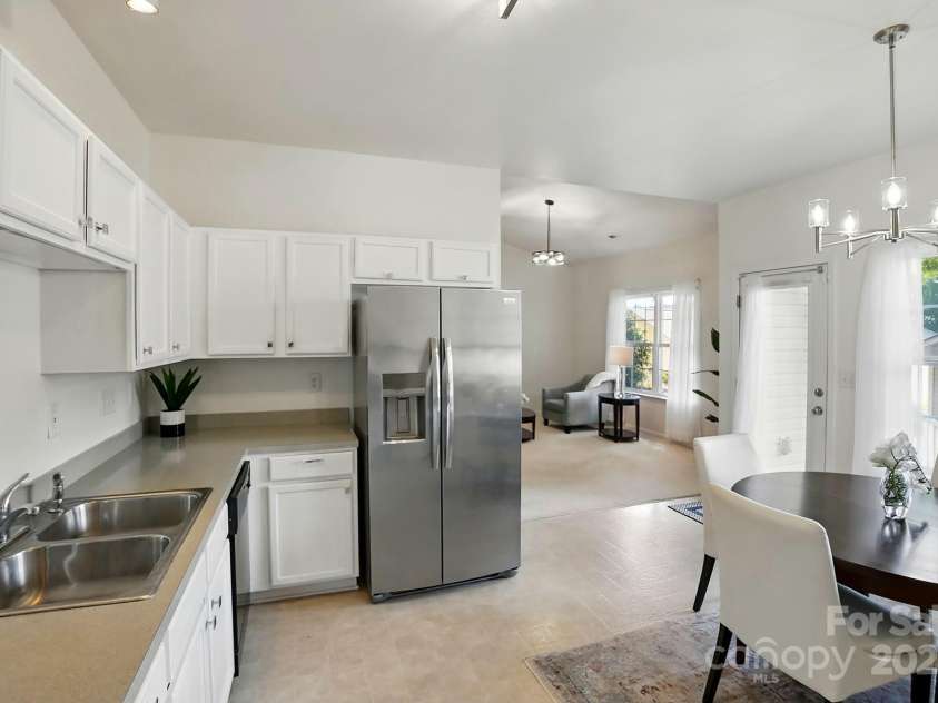 19416 Fridley Lane, Cornelius, NC 28031.  MLS# CAR4246079, YatesRealty ID 25742. 