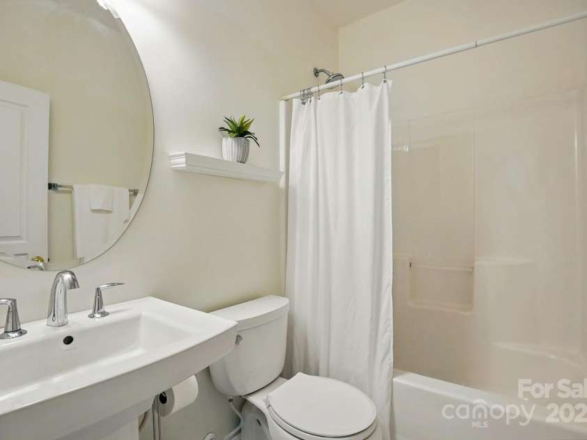 19416 Fridley Lane, Cornelius, NC 28031.  MLS# CAR4246079, YatesRealty ID 25742. 