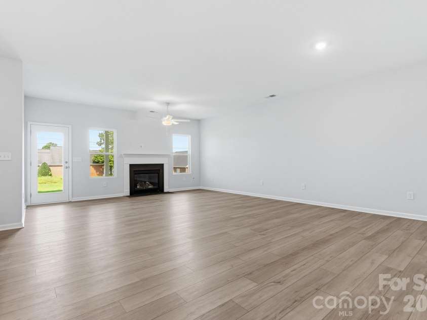 219 Rodeo Drive, Shelby, NC 28150.  MLS# CAR4368777, YatesRealty ID 25743. Great Room w/fireplace