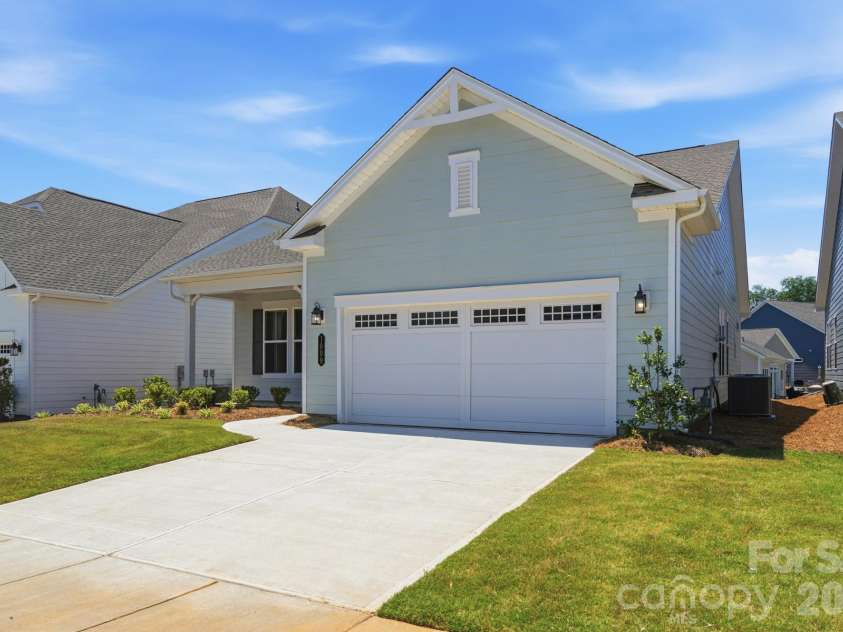 1009 Ballyfin Way, Monroe, NC 28110.  MLS# CAR4383206, YatesRealty ID 25746. 