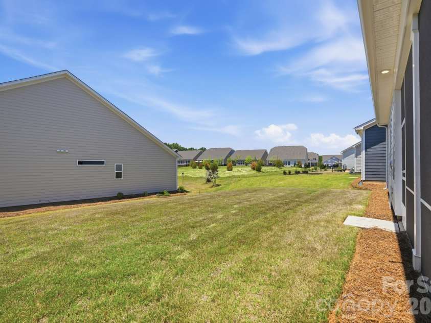 1009 Ballyfin Way, Monroe, NC 28110.  MLS# CAR4383206, YatesRealty ID 25746. 