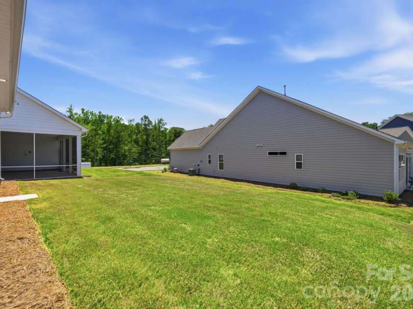 1009 Ballyfin Way, Monroe, NC 28110.  MLS# CAR4383206, YatesRealty ID 25746. 