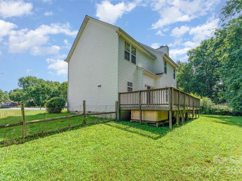 5899 Misty Forest Place, Concord, NC 28027.  MLS# CAR4275331, YatesRealty ID 25746. 