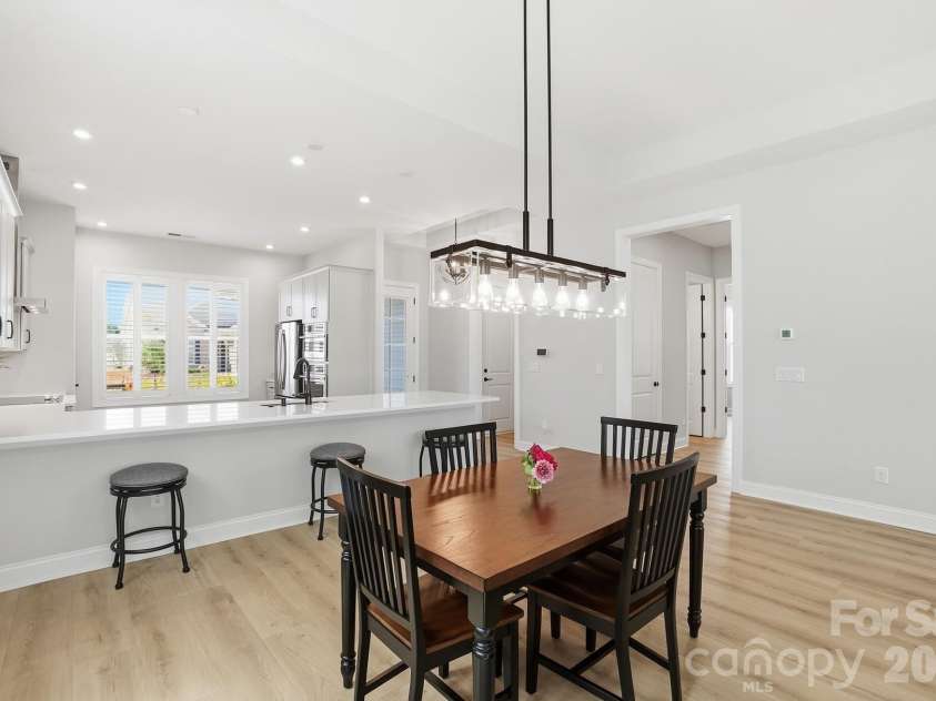 1035 Rabbit Hill Lane, Monroe, NC 28110.  MLS# CAR4382828, YatesRealty ID 25747. Dining area