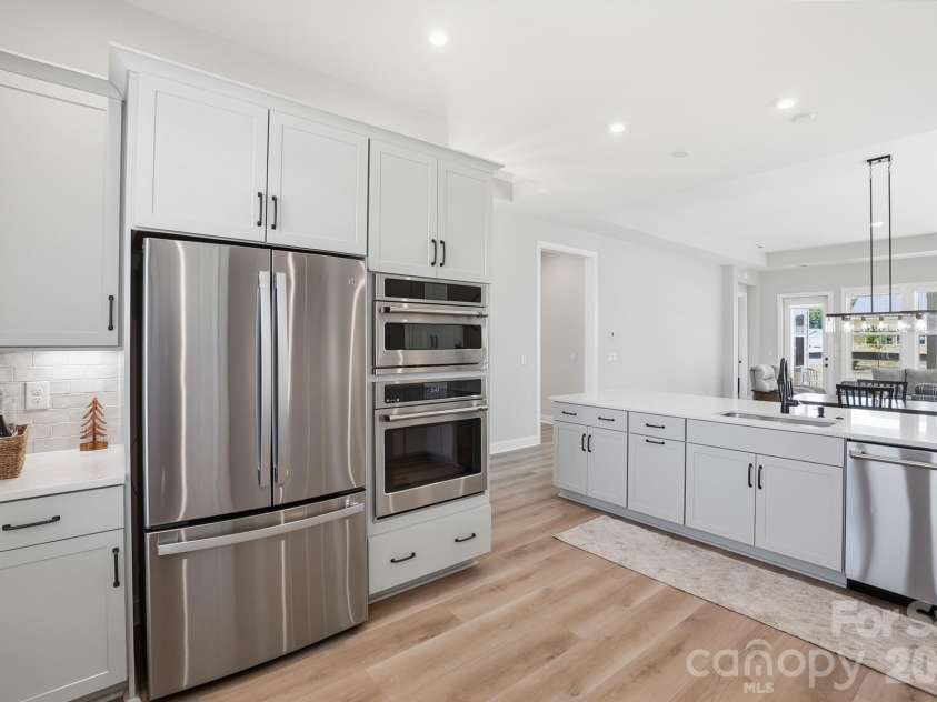 1035 Rabbit Hill Lane, Monroe, NC 28110.  MLS# CAR4382828, YatesRealty ID 25747. Kitchen