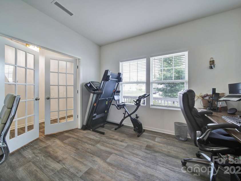 5125 Thomasville Drive, Belmont, NC 28012.  MLS# CAR4263925, YatesRealty ID 25747. 