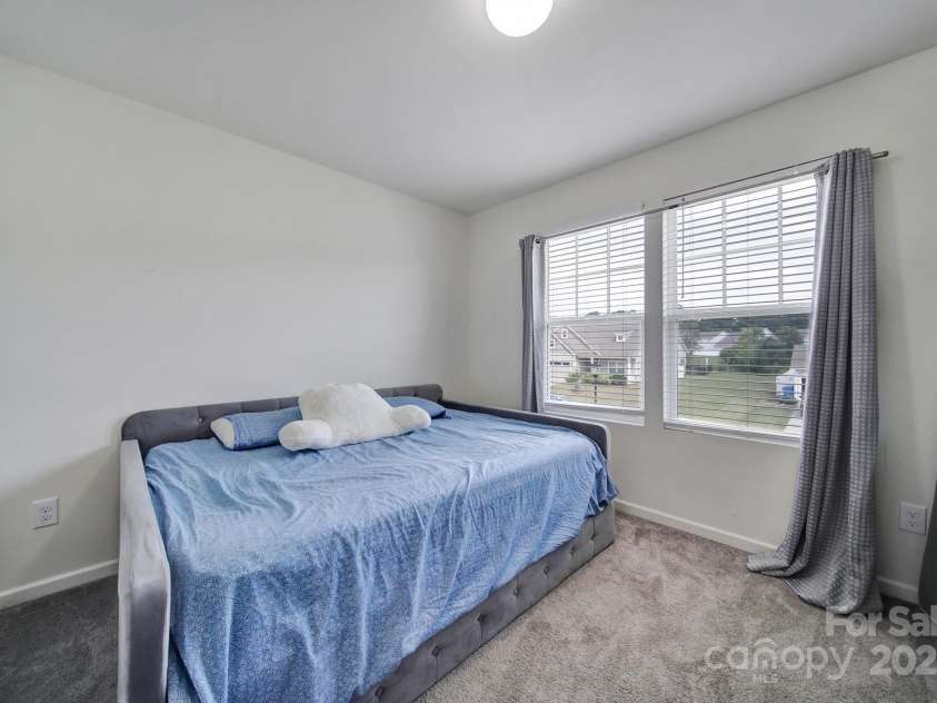 5125 Thomasville Drive, Belmont, NC 28012.  MLS# CAR4263925, YatesRealty ID 25747. 