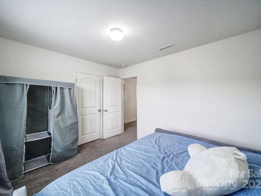 5125 Thomasville Drive, Belmont, NC 28012.  MLS# CAR4263925, YatesRealty ID 25747. 