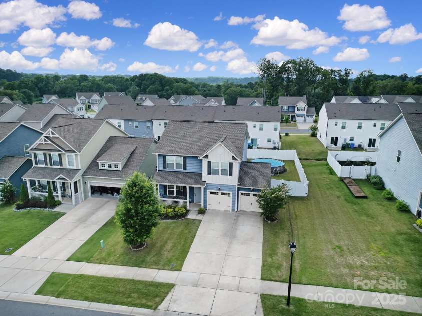 5125 Thomasville Drive, Belmont, NC 28012.  MLS# CAR4263925, YatesRealty ID 25747. 