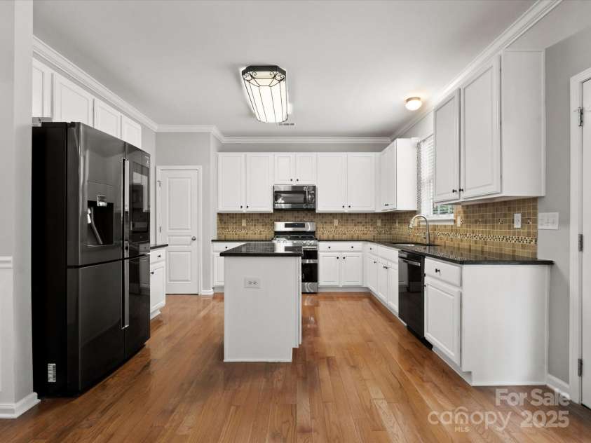 3038 Sterling Court, Fort Mill, SC 29707.  MLS# CAR4260604, YatesRealty ID 25748. 