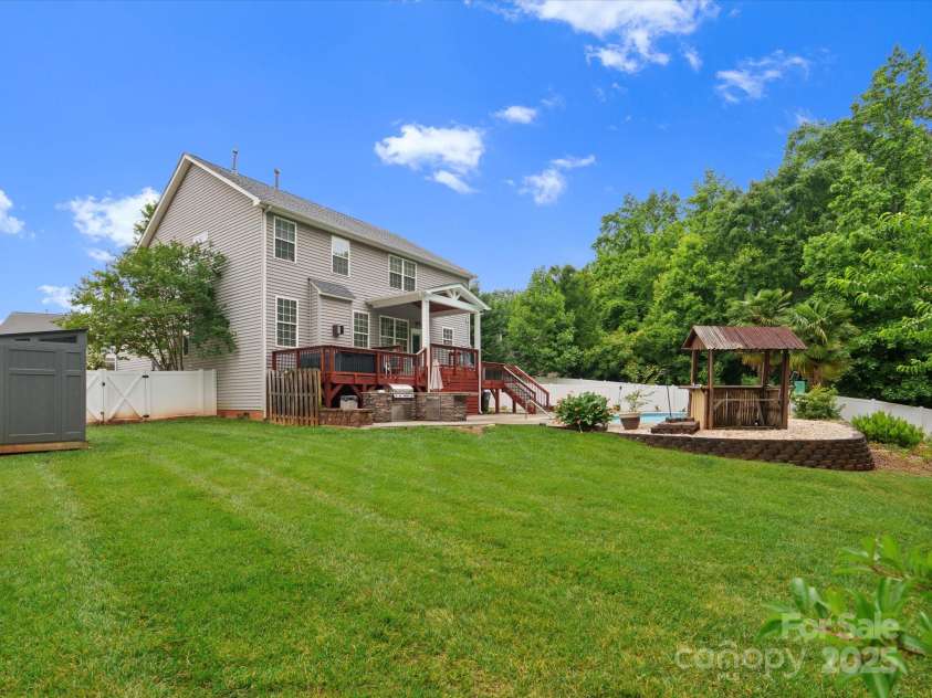 3038 Sterling Court, Fort Mill, SC 29707.  MLS# CAR4260604, YatesRealty ID 25748. 