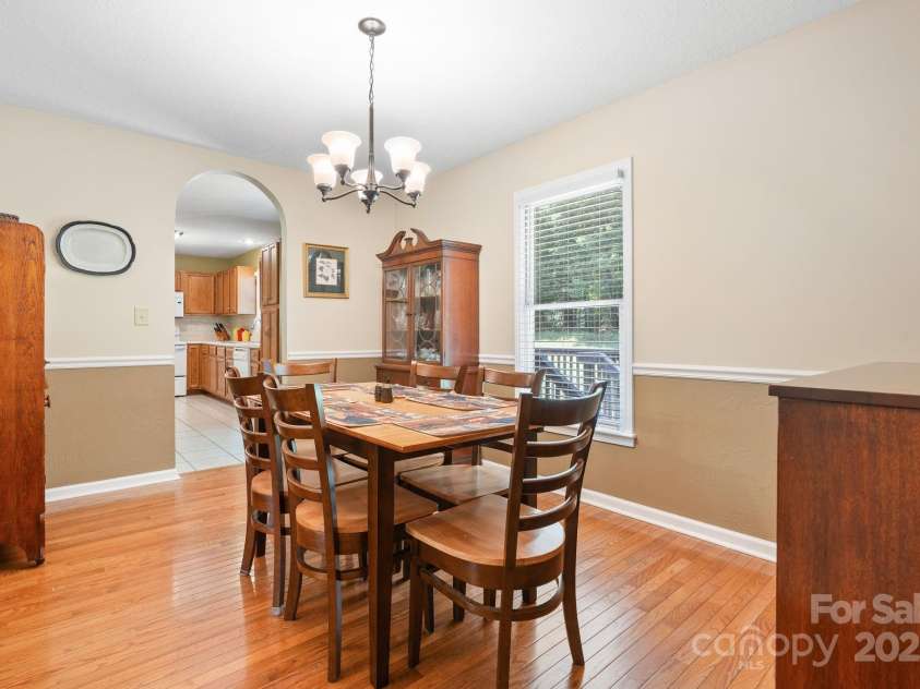 123 Clearwater Drive, Morganton, NC 28655.  MLS# CAR4280716, YatesRealty ID 25749. 