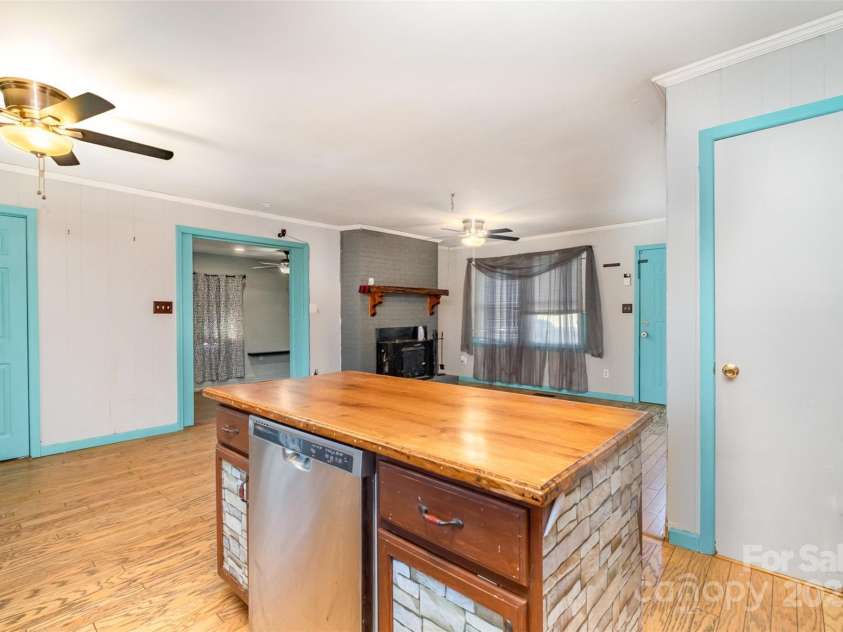 120 Garden Lane, Grover, NC 28073.  MLS# CAR4212417, YatesRealty ID 2575. 