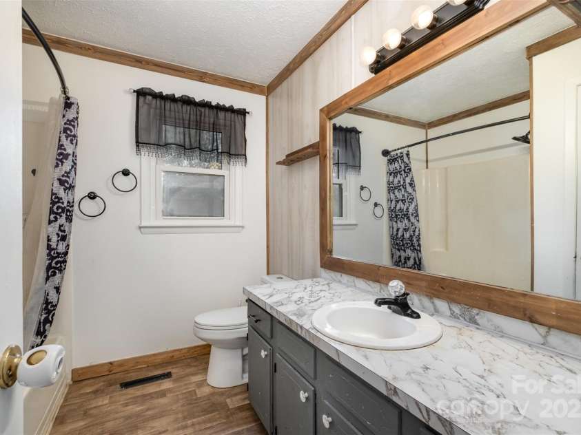 120 Garden Lane, Grover, NC 28073.  MLS# CAR4212417, YatesRealty ID 2575. 