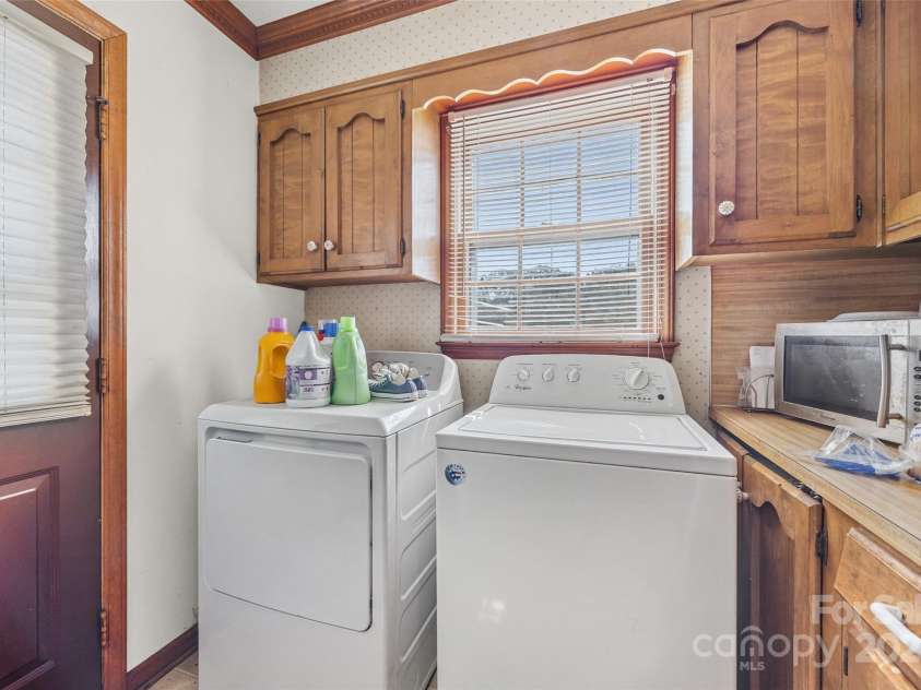 462 Kimbrell Street, Rock Hill, SC 29730.  MLS# CAR4303109, YatesRealty ID 2575. 