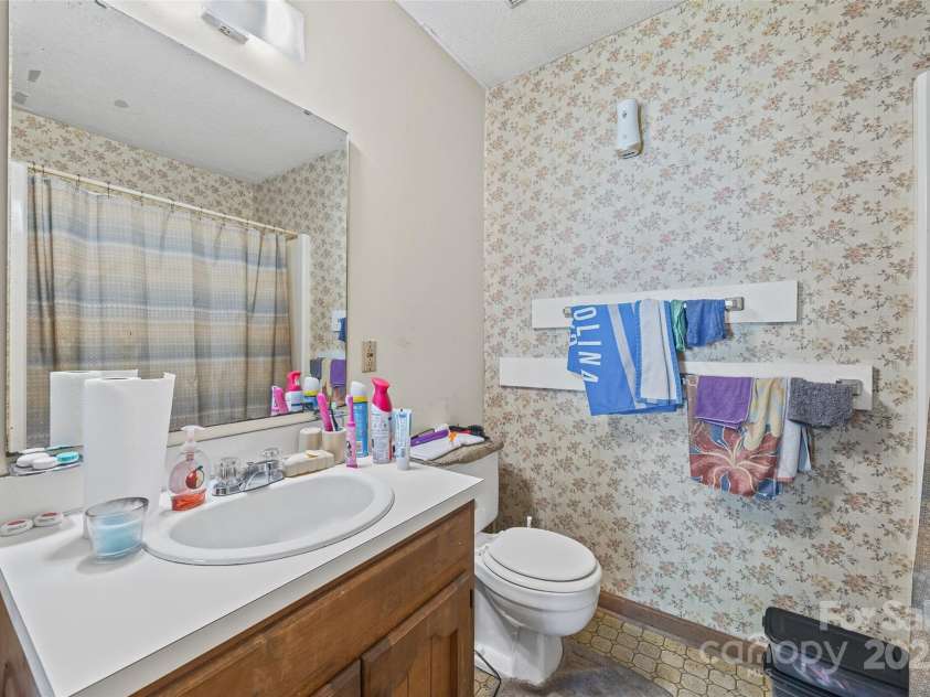 462 Kimbrell Street, Rock Hill, SC 29730.  MLS# CAR4303109, YatesRealty ID 2575. 