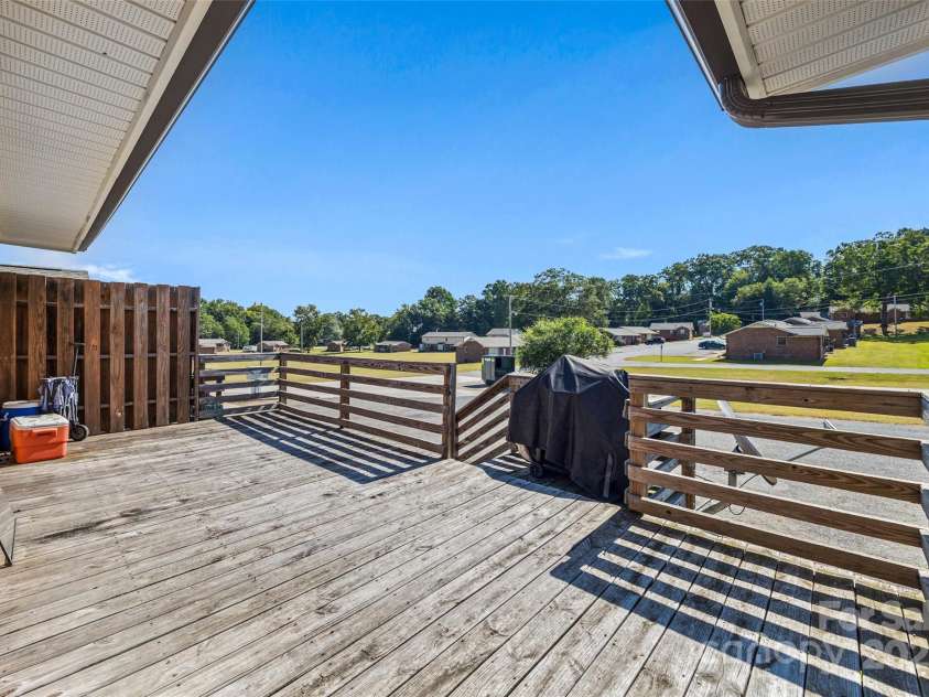 462 Kimbrell Street, Rock Hill, SC 29730.  MLS# CAR4303109, YatesRealty ID 2575. 