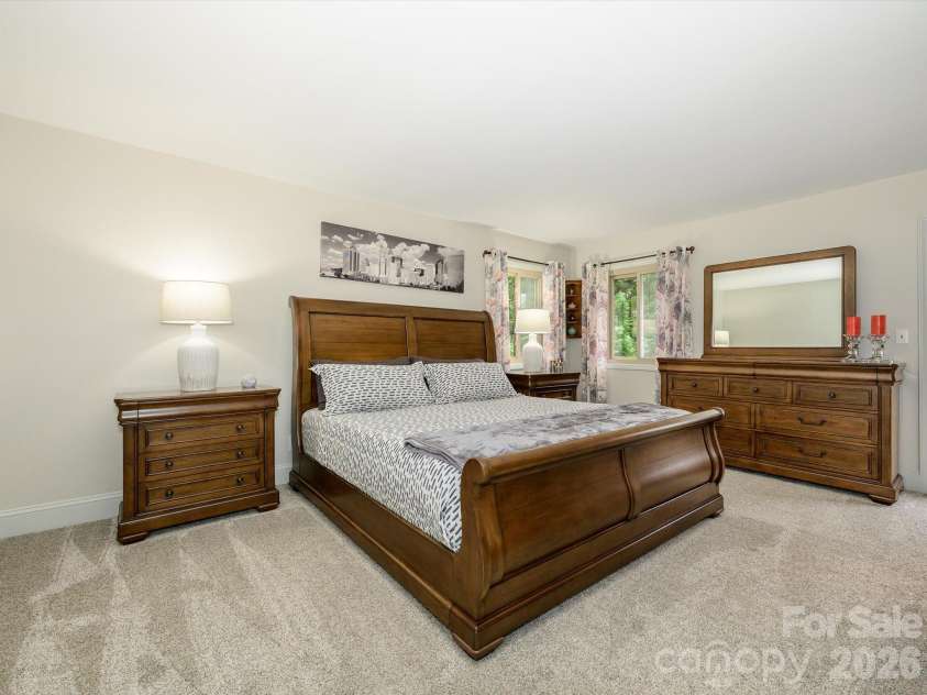 5232 Begonia Drive, Charlotte, NC 28215.  MLS# CAR4350341, YatesRealty ID 2575. 