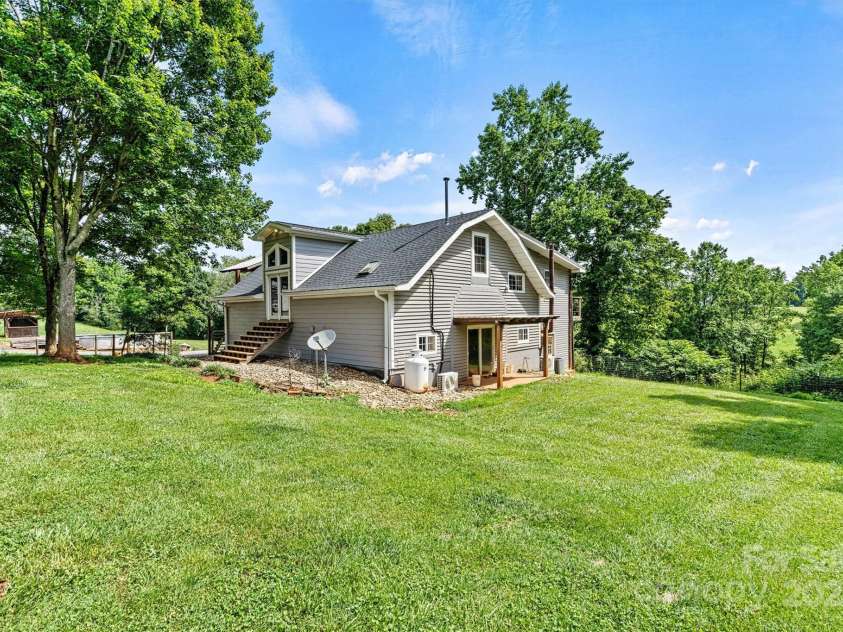 3724 County Home Road, Conover, NC 28613.  MLS# CAR4275725, YatesRealty ID 25751. Front Yard Focused View