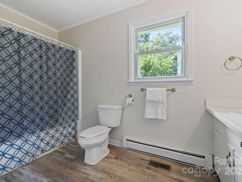 156 Eskimo Drive, Bostic, NC 28018.  MLS# CAR4274829, YatesRealty ID 25754. 