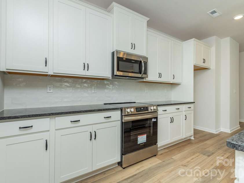 4240 Ruth Creek Court, Charlotte, NC 28216.  MLS# CAR4386248, YatesRealty ID 25754. 