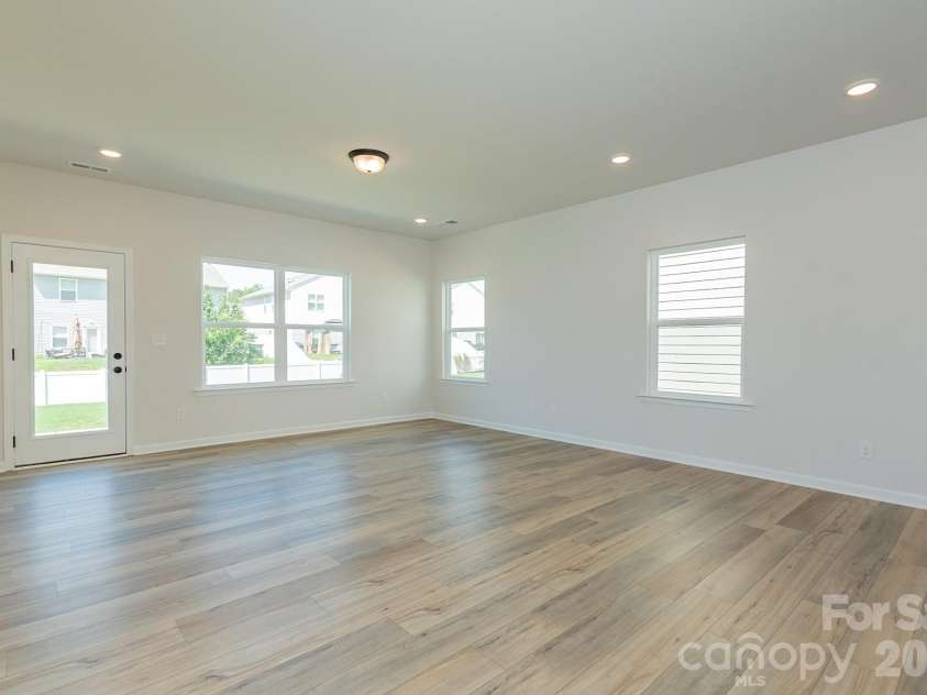 4240 Ruth Creek Court, Charlotte, NC 28216.  MLS# CAR4386248, YatesRealty ID 25754. 