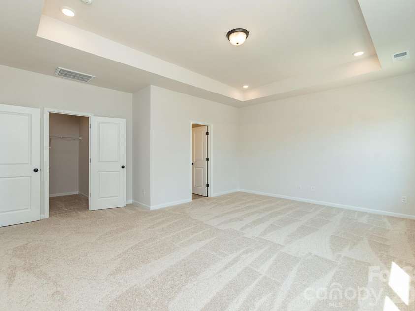 4240 Ruth Creek Court, Charlotte, NC 28216.  MLS# CAR4386248, YatesRealty ID 25754. 
