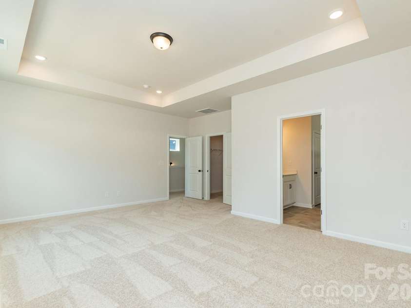 4240 Ruth Creek Court, Charlotte, NC 28216.  MLS# CAR4386248, YatesRealty ID 25754. 