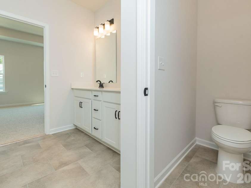 4240 Ruth Creek Court, Charlotte, NC 28216.  MLS# CAR4386248, YatesRealty ID 25754. 