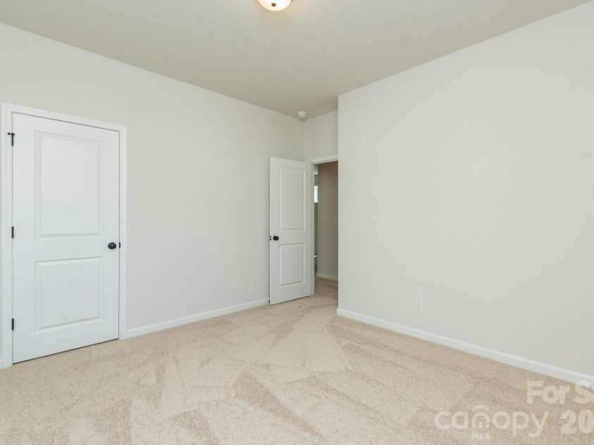 4240 Ruth Creek Court, Charlotte, NC 28216.  MLS# CAR4386248, YatesRealty ID 25754. 