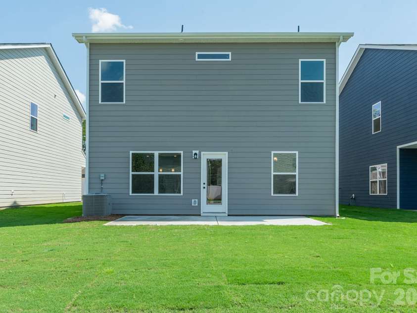 4240 Ruth Creek Court, Charlotte, NC 28216.  MLS# CAR4386248, YatesRealty ID 25754. 