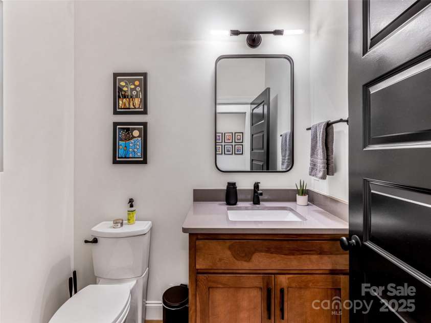 244 Barebridge Drive, Burnsville, NC 28714.  MLS# CAR4279685, YatesRealty ID 25755. 