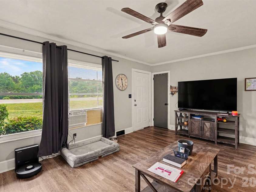 538 George W Liles Parkway, Concord, NC 28027.  MLS# CAR4386046, YatesRealty ID 25755. 