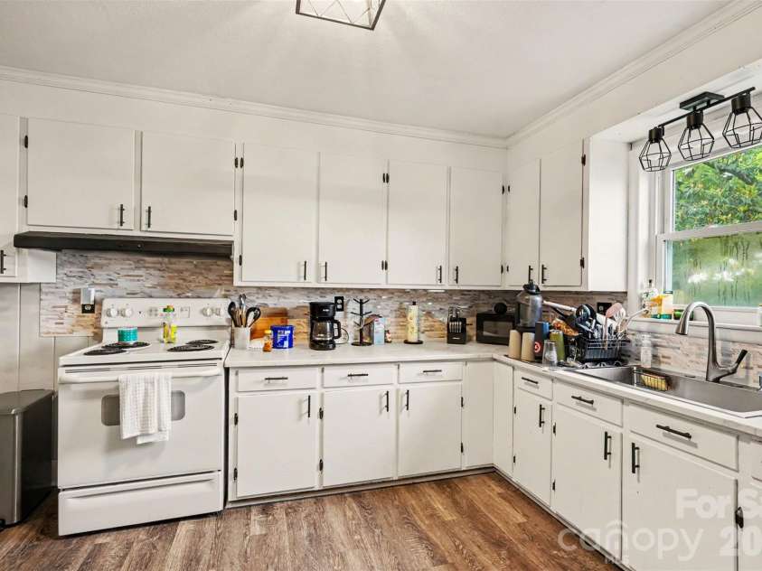 538 George W Liles Parkway, Concord, NC 28027.  MLS# CAR4386046, YatesRealty ID 25755. 