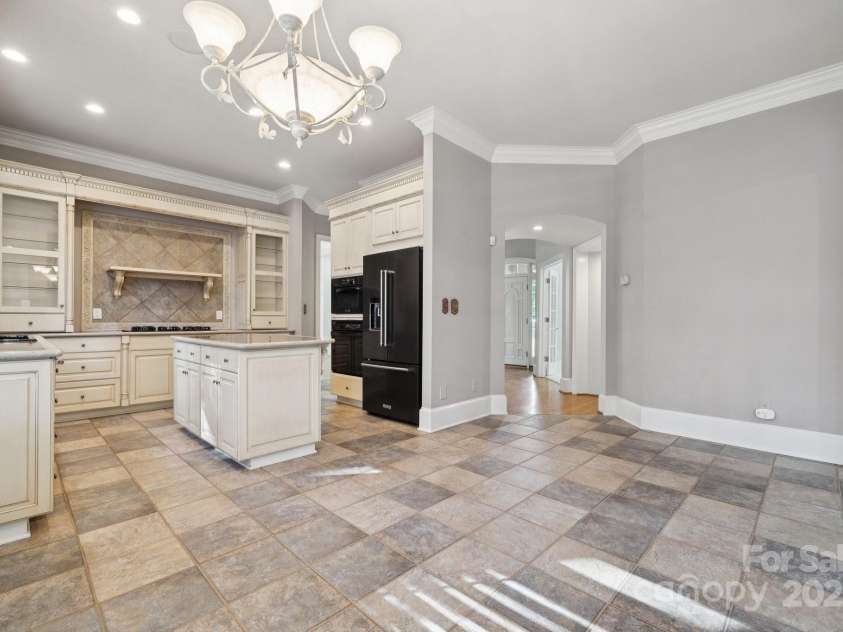 18802 Pentwater Court, Cornelius, NC 28031.  MLS# CAR4279322, YatesRealty ID 25756. 