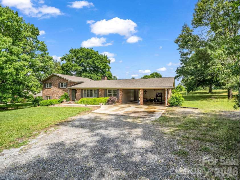 72 McEntire Road, Tryon, NC 28782.  MLS# CAR4411835, YatesRealty ID 25759. 