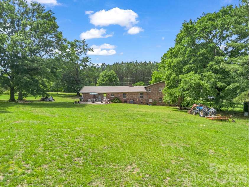 72 McEntire Road, Tryon, NC 28782.  MLS# CAR4411835, YatesRealty ID 25759. 