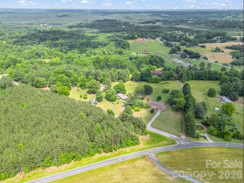 72 McEntire Road, Tryon, NC 28782.  MLS# CAR4411835, YatesRealty ID 25759. 