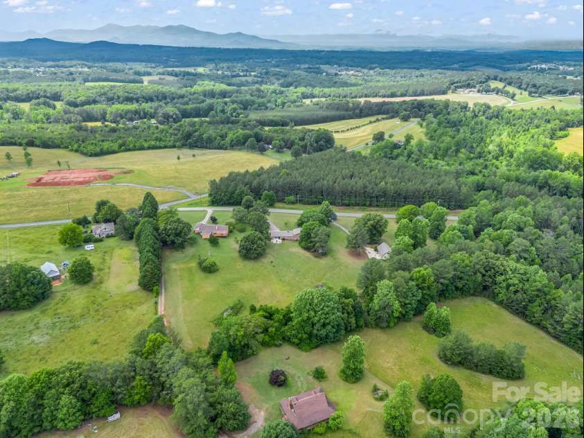 72 McEntire Road, Tryon, NC 28782.  MLS# CAR4411835, YatesRealty ID 25759. 