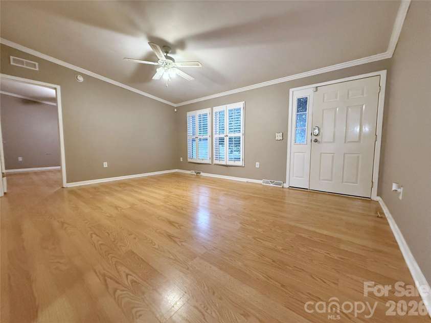 5110 Sierra Drive, Maiden, NC 28650.  MLS# CAR4386881, YatesRealty ID 25760. 