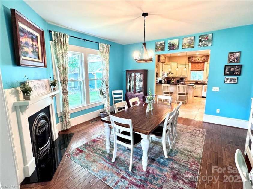 311 Cherry Street, Mount Airy, NC 27030.  MLS# CAR4267362, YatesRealty ID 25761. 