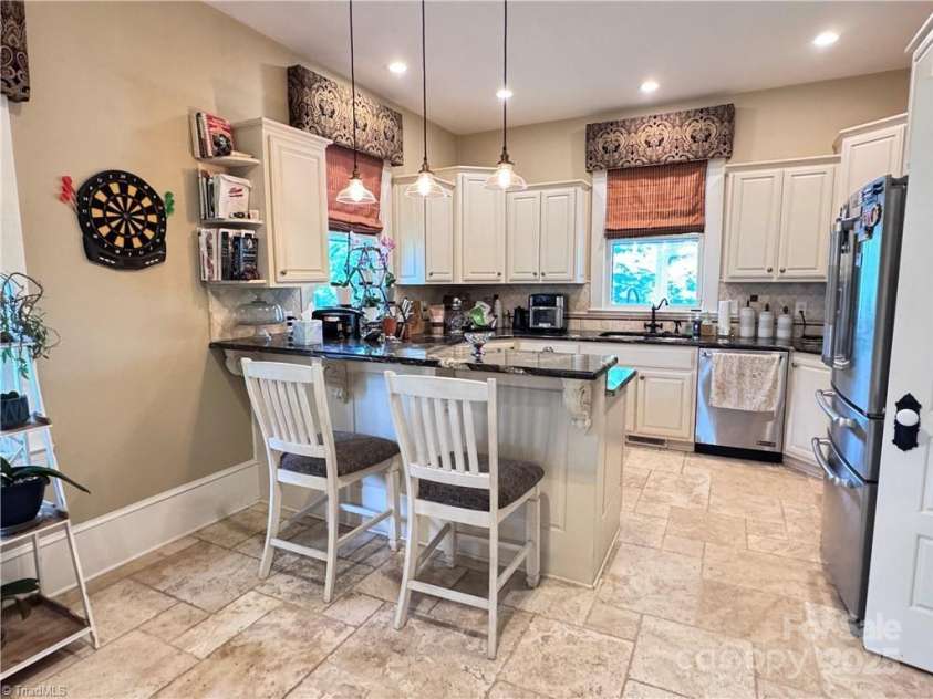 311 Cherry Street, Mount Airy, NC 27030.  MLS# CAR4267362, YatesRealty ID 25761. 