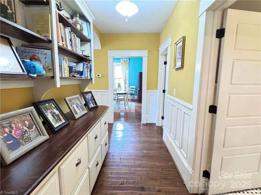 311 Cherry Street, Mount Airy, NC 27030.  MLS# CAR4267362, YatesRealty ID 25761. 