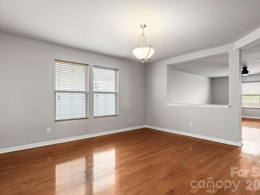 3272 Table Rock Drive, Gastonia, NC 28052.  MLS# CAR4385493, YatesRealty ID 25761. Dining room