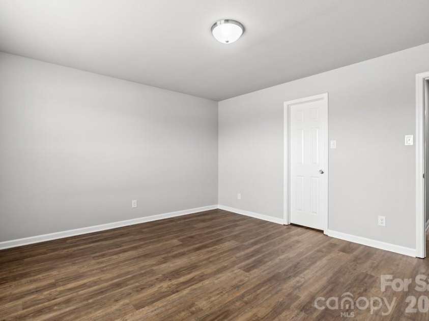 3272 Table Rock Drive, Gastonia, NC 28052.  MLS# CAR4385493, YatesRealty ID 25761. Upper bedroom 3