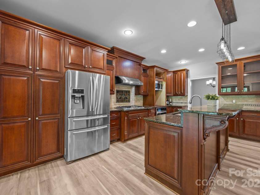 11280 Mcfalls Drive, Indian Land, SC 29707.  MLS# CAR4225880, YatesRealty ID 25762. 